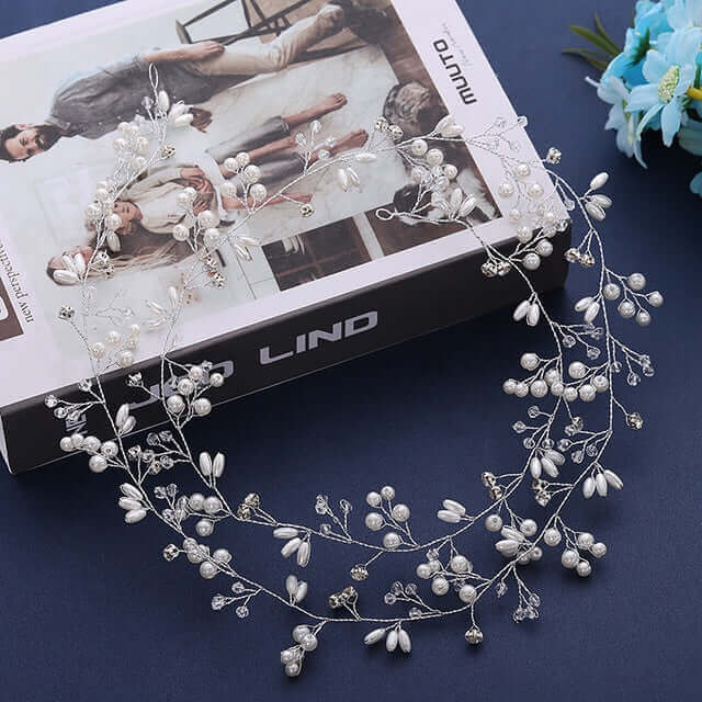 https://whisperwanda.com/products/wedding-hair-accessories-crystal-pearl-hair-accessories