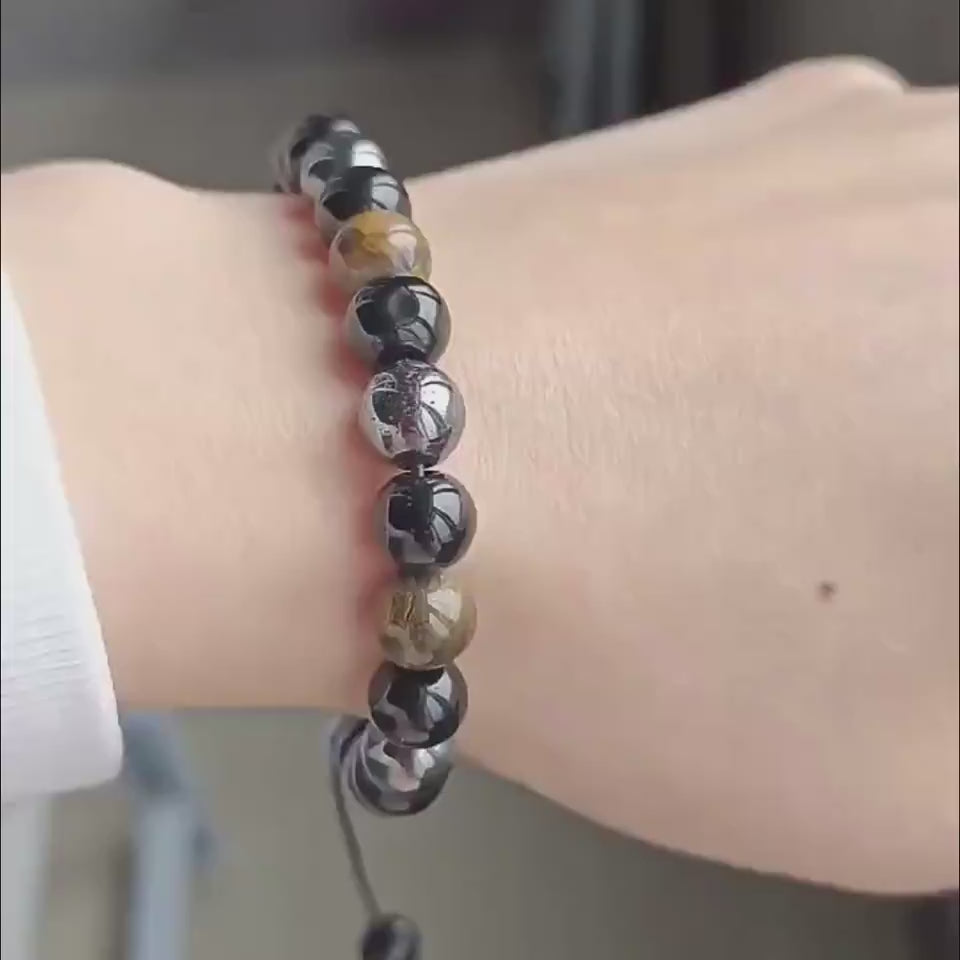 https://whisperwanda.com/products/duotiger-eye-bracelet